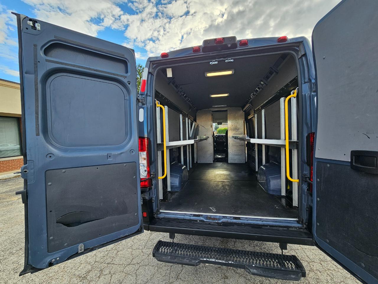 RAM ProMaster Cargo Van 3500 High Roof 159" WB EXT 2019