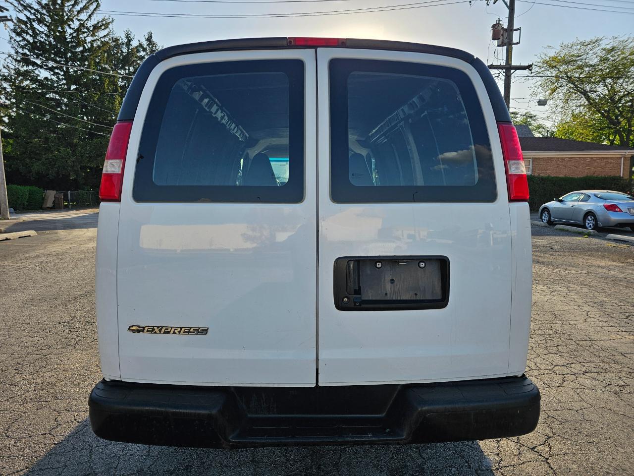 Chevrolet Express Cargo Van RWD 2500 135" 2019