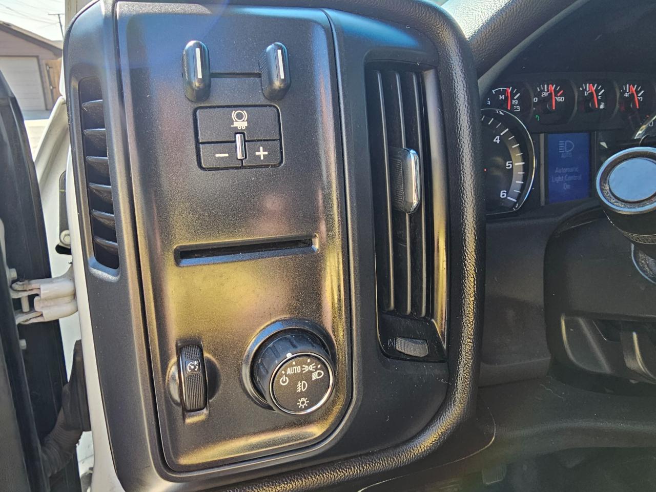 GMC Sierra 1500 4WD Double Cab 143.5" 2017