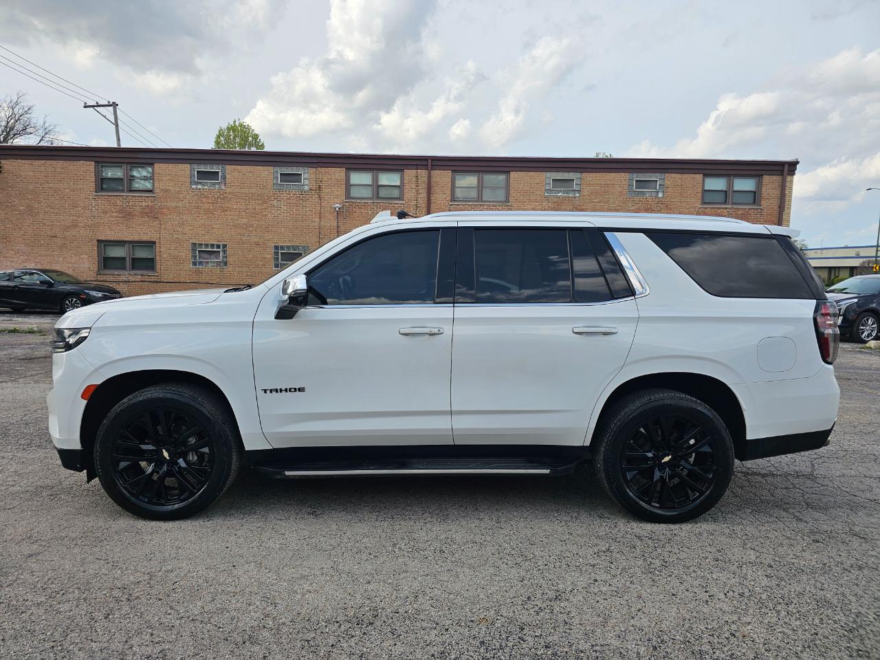 Chevrolet Tahoe 4WD 4dr Premier 2021
