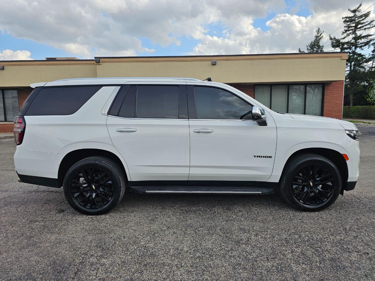 Chevrolet Tahoe 4WD 4dr Premier 2021