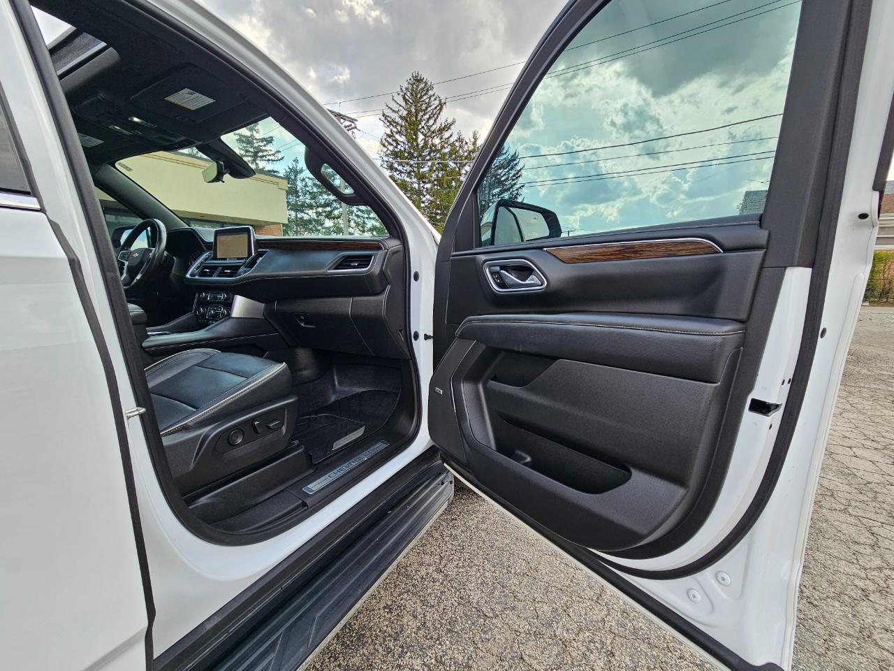 Chevrolet Tahoe 4WD 4dr Premier 2021