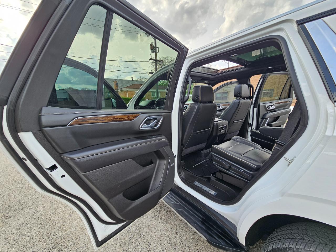 Chevrolet Tahoe 4WD 4dr Premier 2021