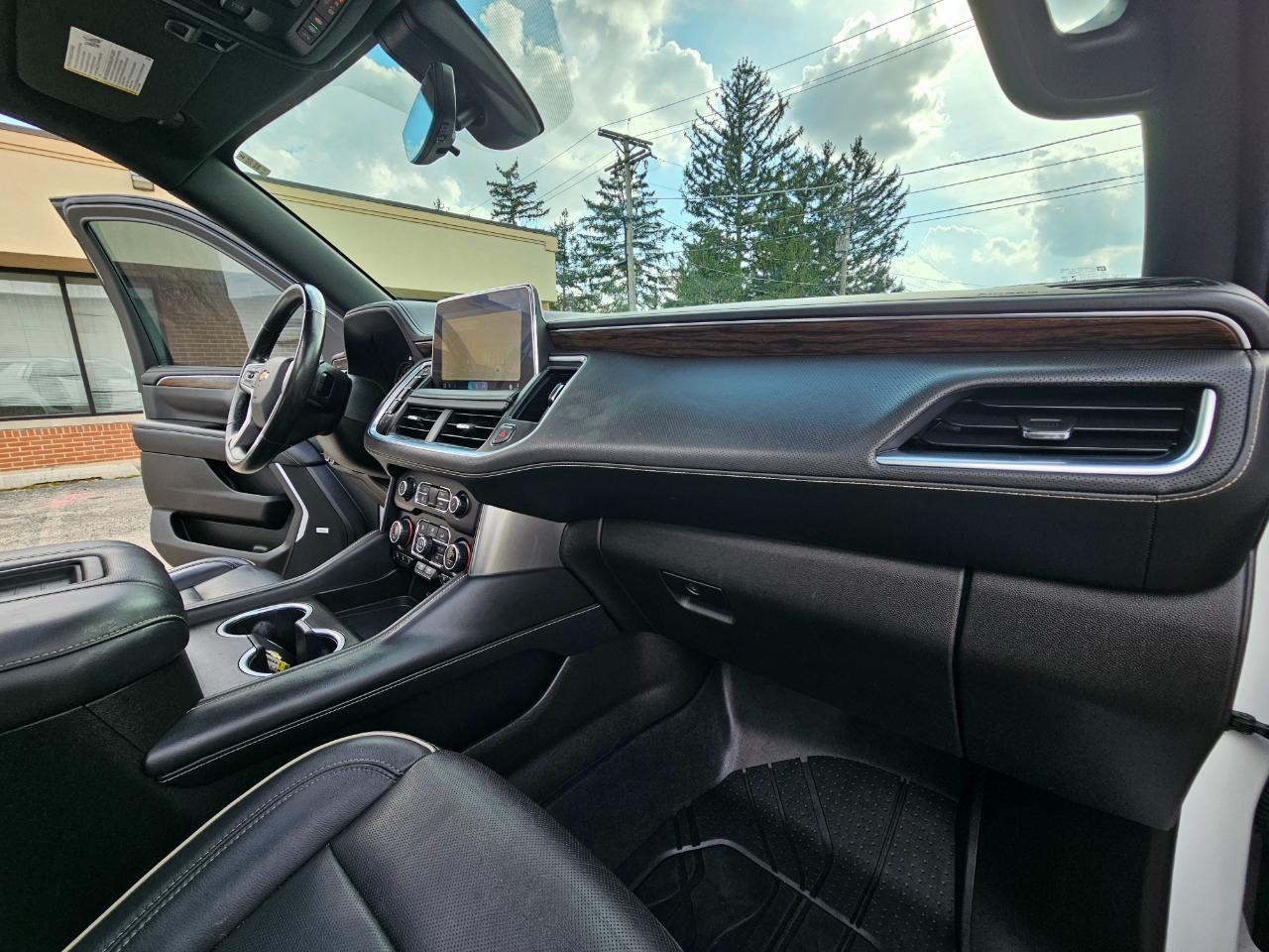 Chevrolet Tahoe 4WD 4dr Premier 2021