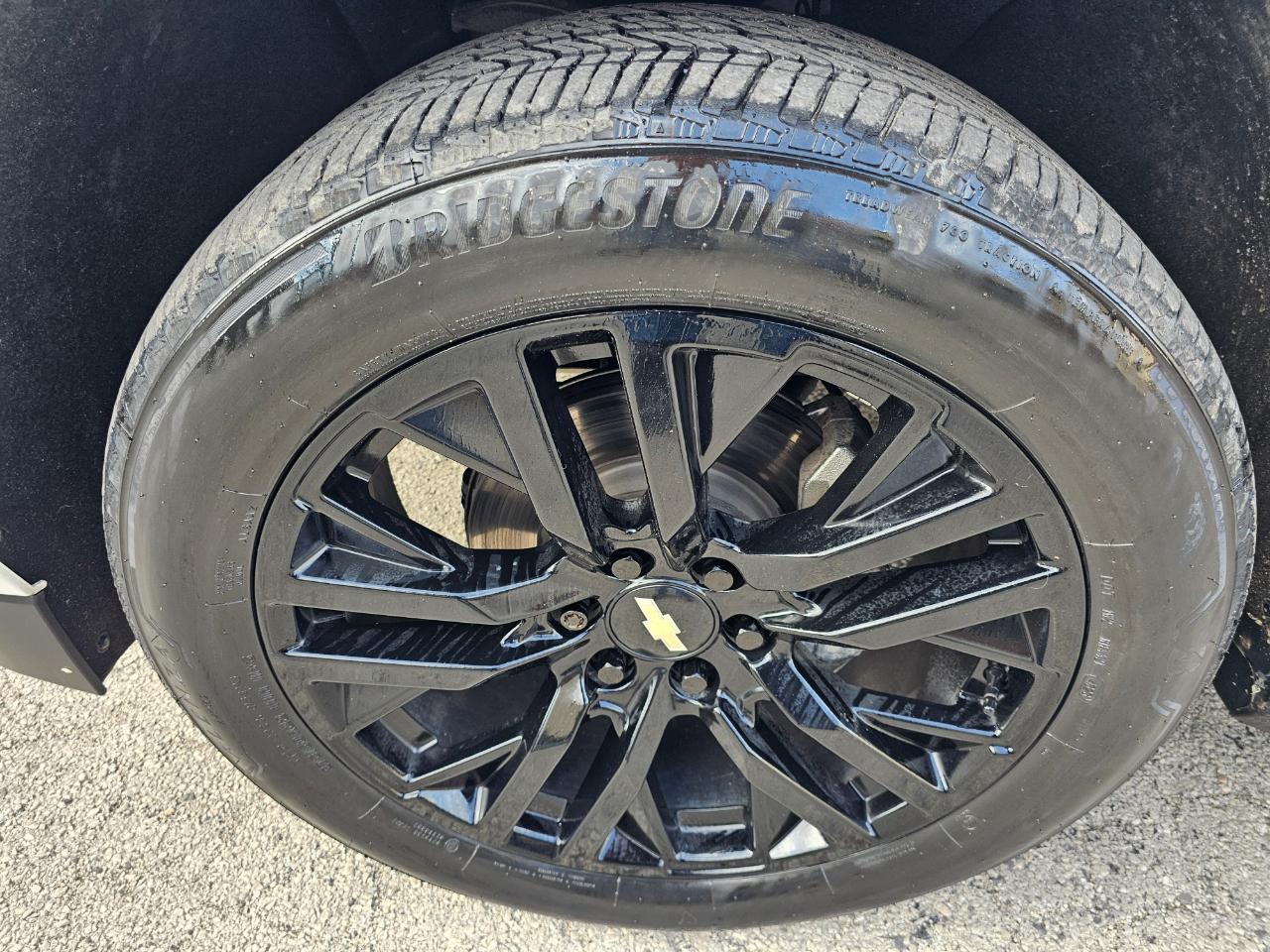 Chevrolet Tahoe 4WD 4dr Premier 2021