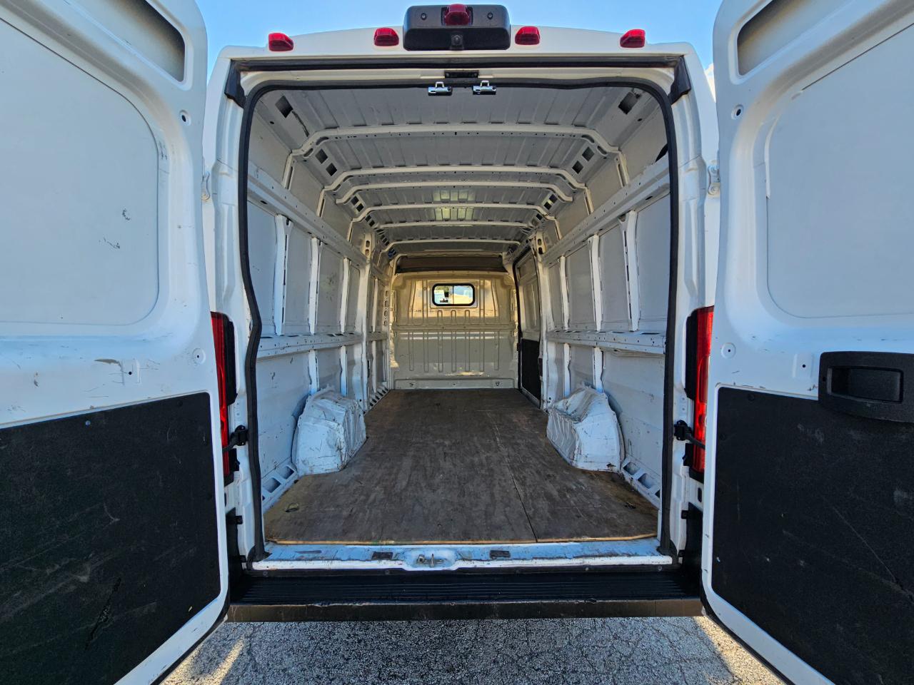RAM ProMaster Cargo Van Tradesman 3500 High Roof 159" WB EXT w/Pass Seat 2025