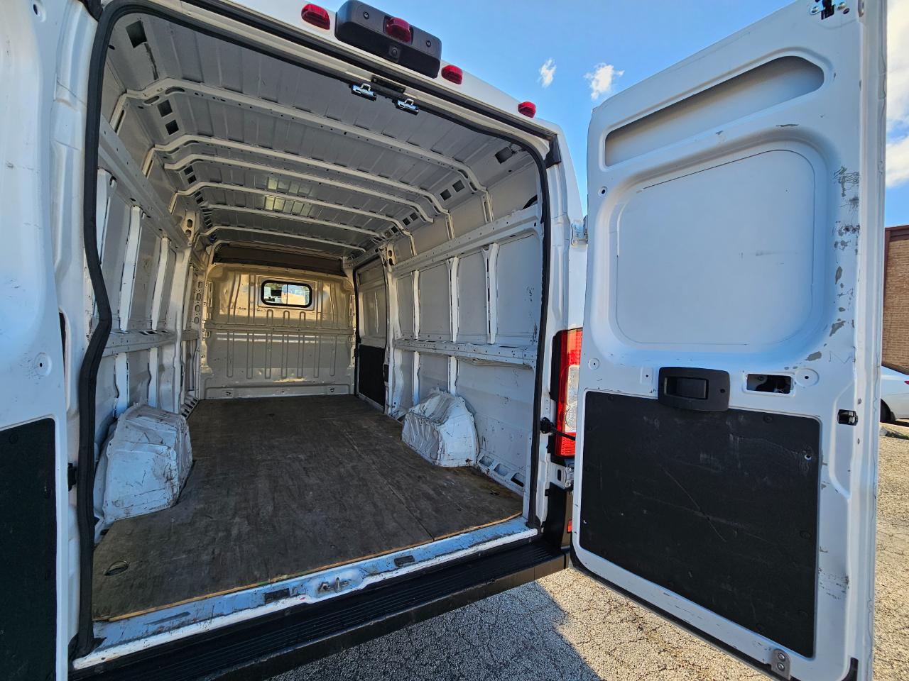 RAM ProMaster Cargo Van Tradesman 3500 High Roof 159" WB EXT w/Pass Seat 2025