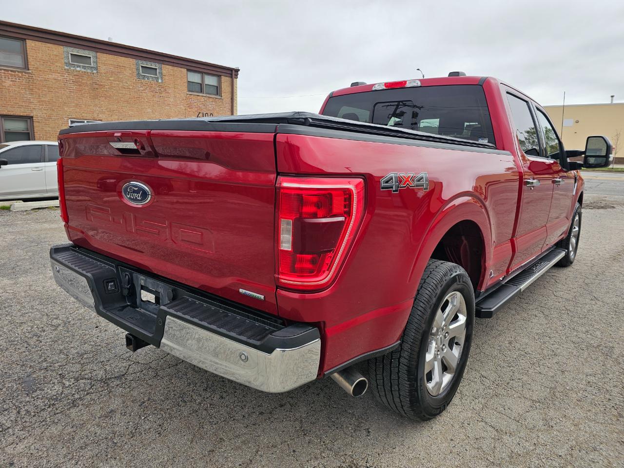 Ford F-150 4WD SuperCrew 157" XLT w/HD Payload Pkg 2022
