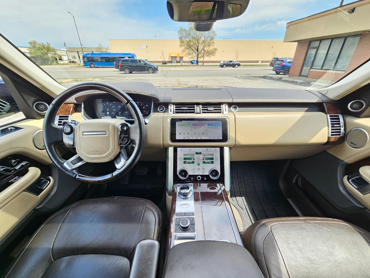 Land Rover Range Rover V8 Supercharged SWB 2019