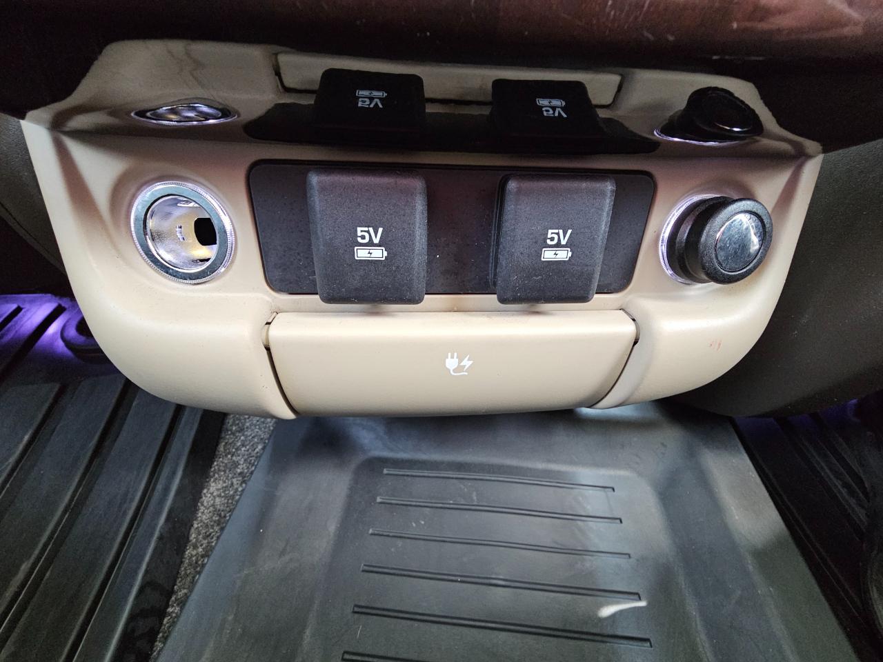 Land Rover Range Rover V8 Supercharged SWB 2019