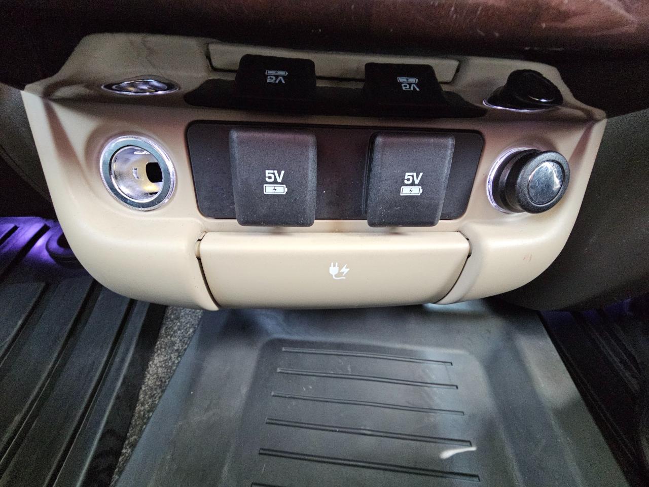 Land Rover Range Rover V8 Supercharged SWB 2019