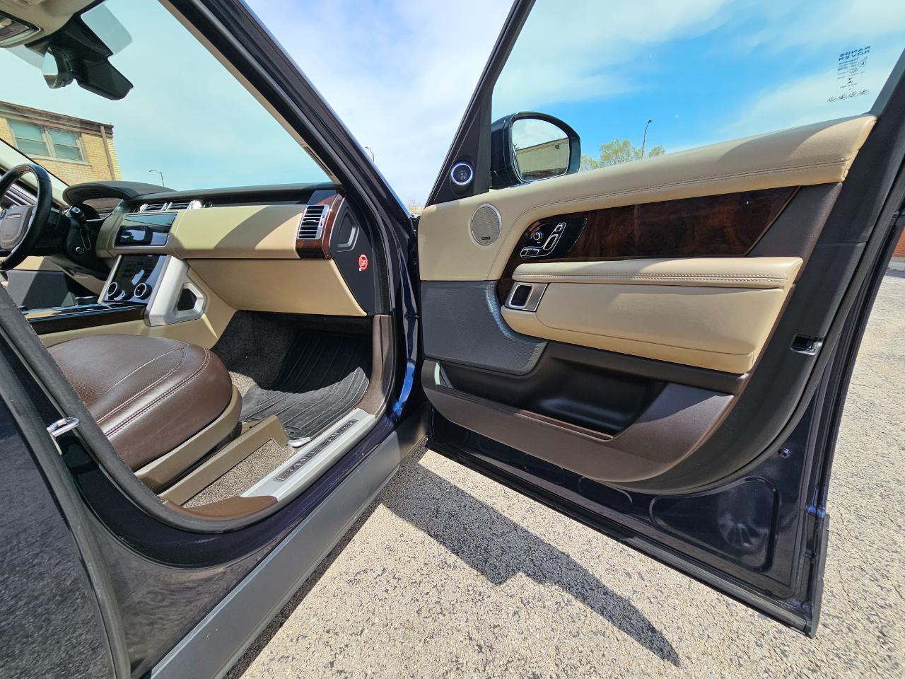 Land Rover Range Rover V8 Supercharged SWB 2019