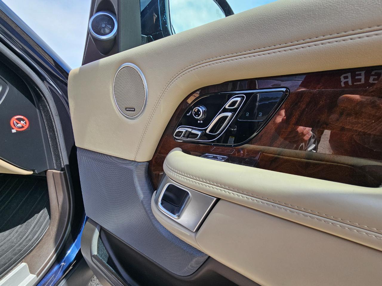 Land Rover Range Rover V8 Supercharged SWB 2019