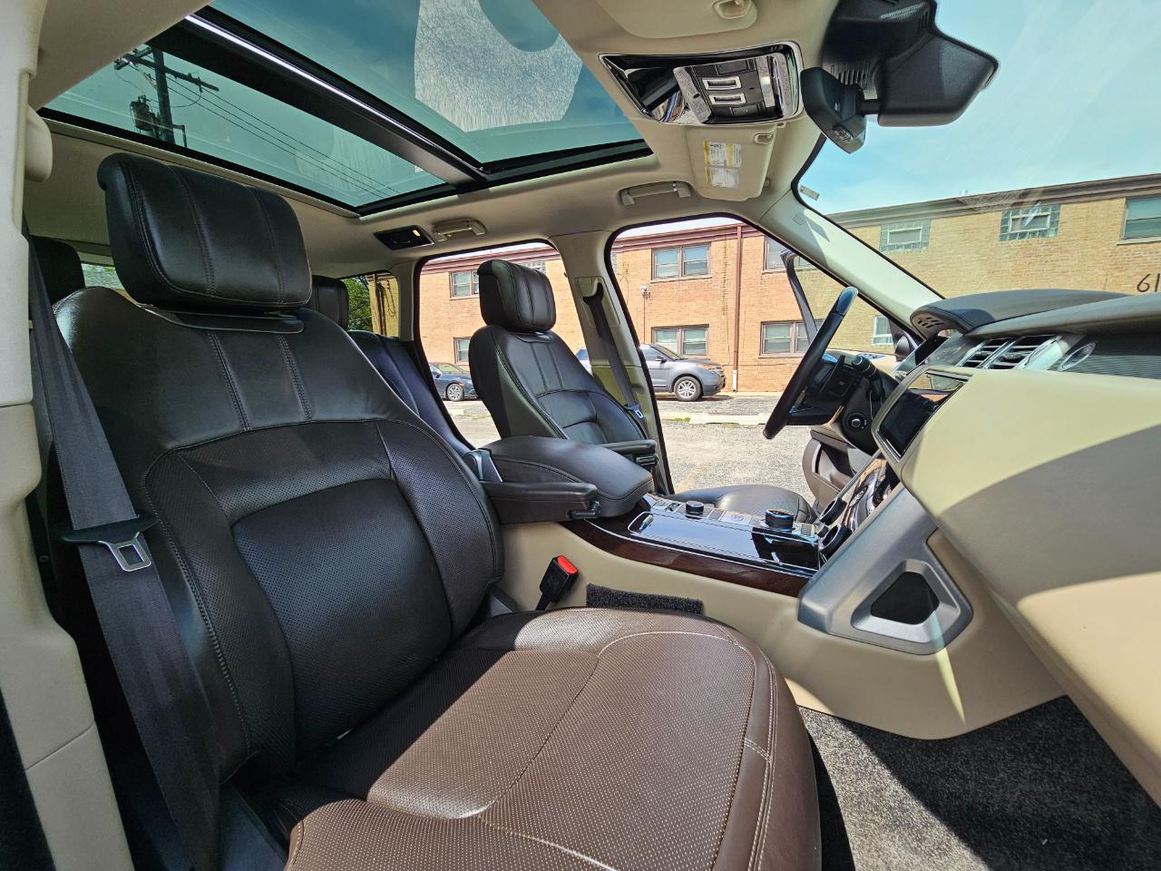 Land Rover Range Rover V8 Supercharged SWB 2019