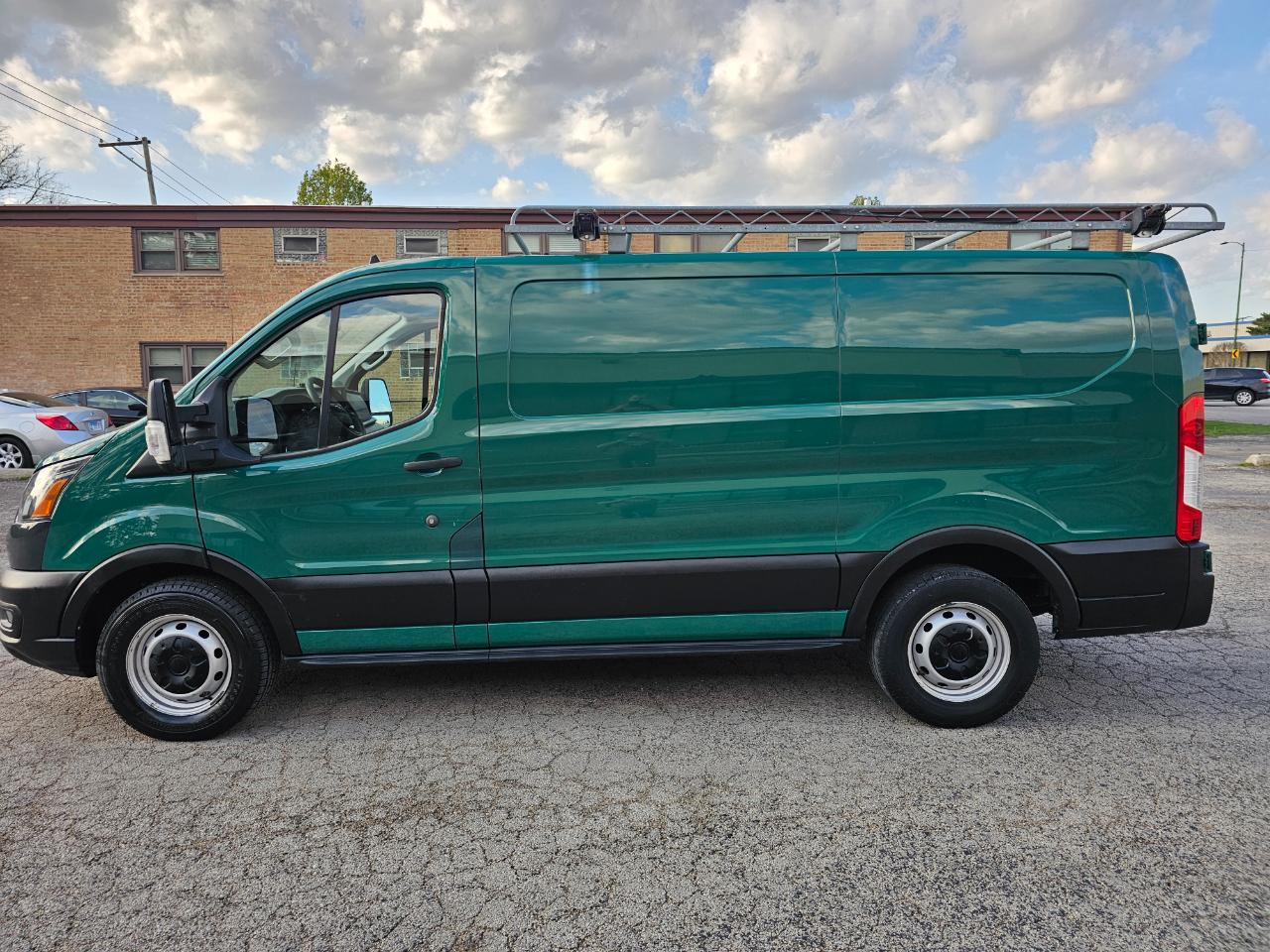 Ford Transit Cargo Van T-150 130" Low Rf 8670 GVWR RWD 2020