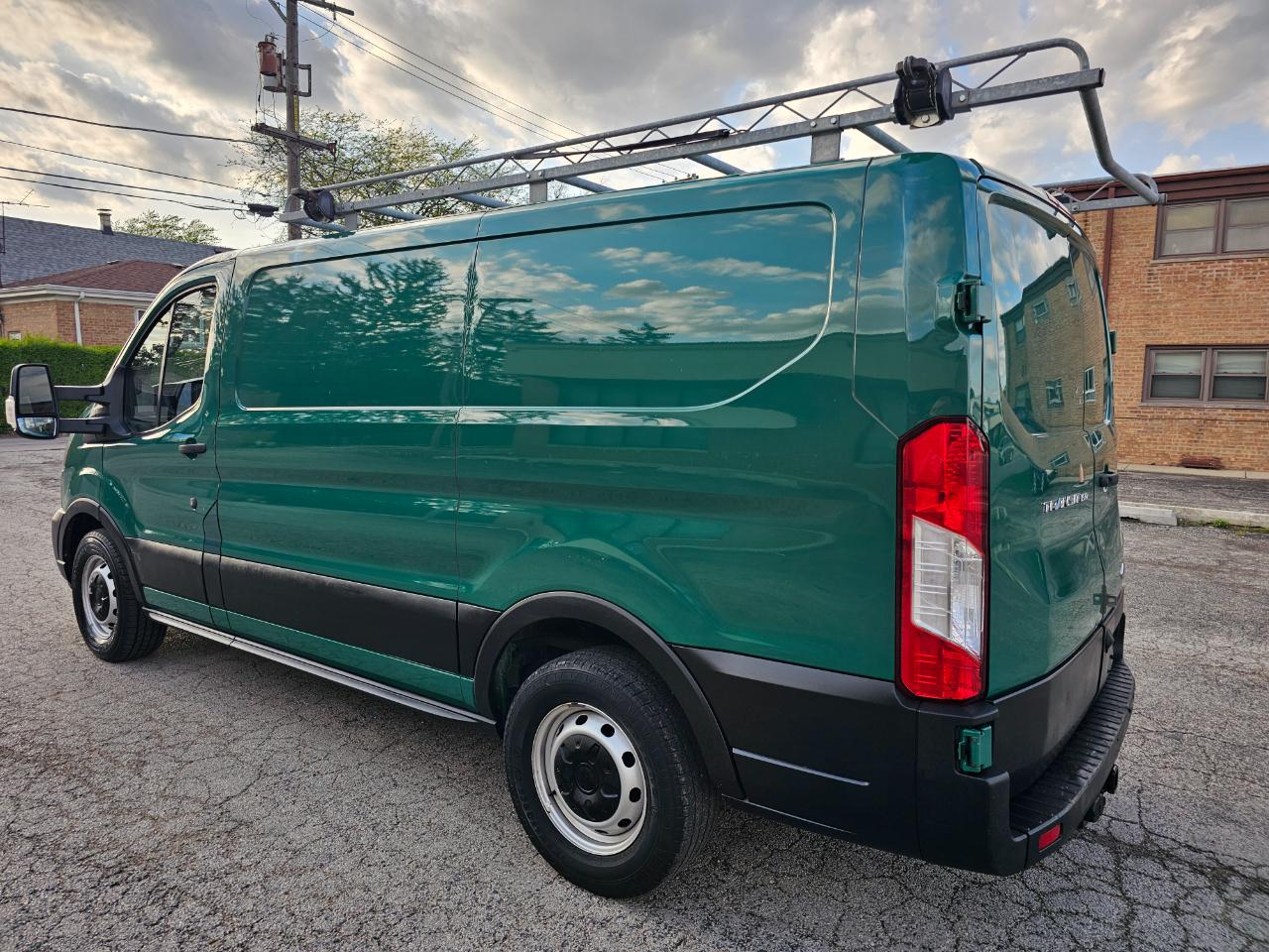 Ford Transit Cargo Van T-150 130" Low Rf 8670 GVWR RWD 2020