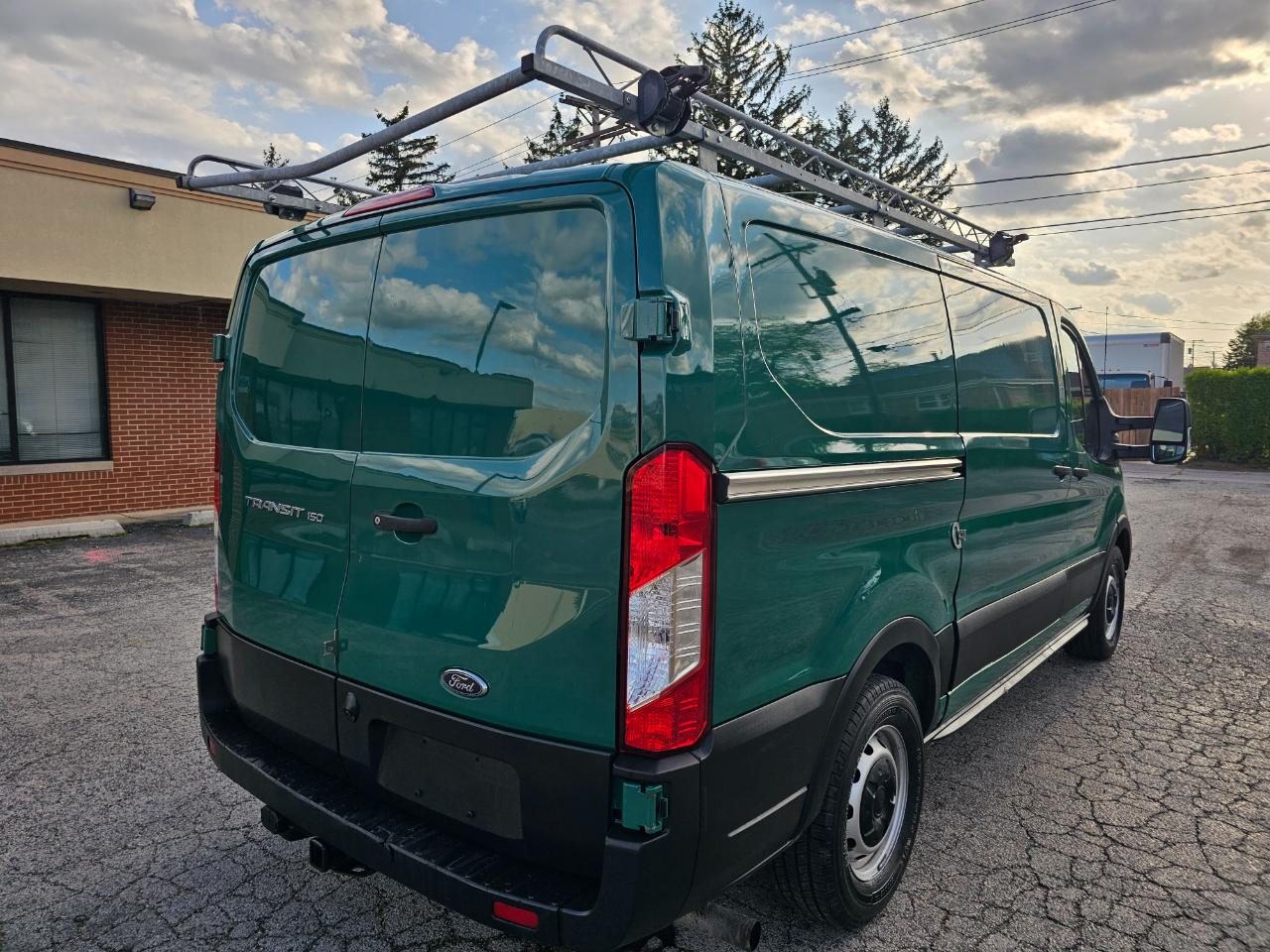 Ford Transit Cargo Van T-150 130" Low Rf 8670 GVWR RWD 2020