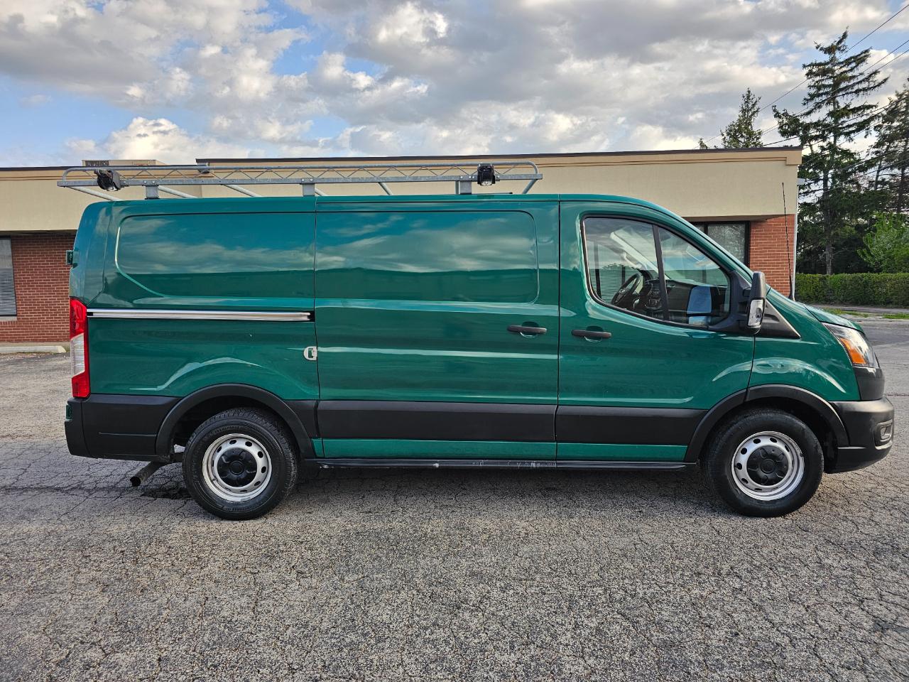 Ford Transit Cargo Van T-150 130" Low Rf 8670 GVWR RWD 2020