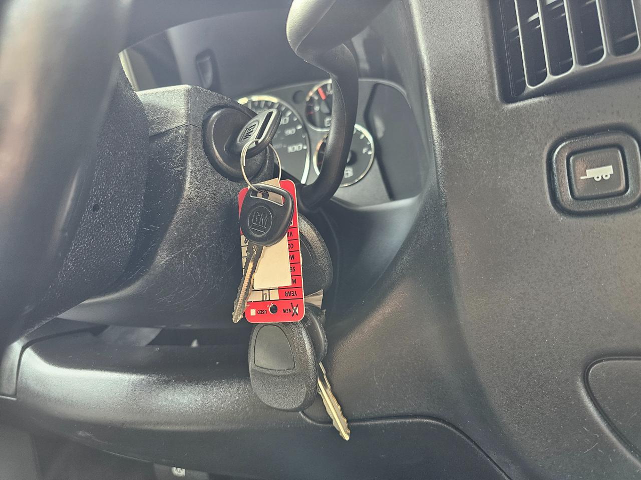 Chevrolet Express Passenger RWD 2500 135" LT 2014