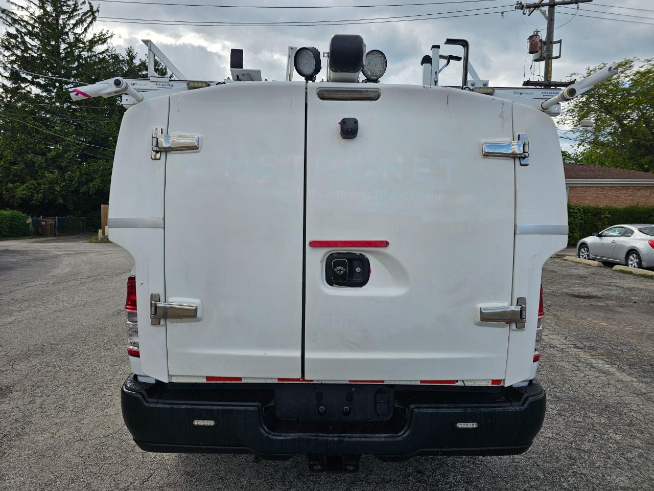 RAM 2500 Tradesman 4x2 Reg Cab 8' Box 2020