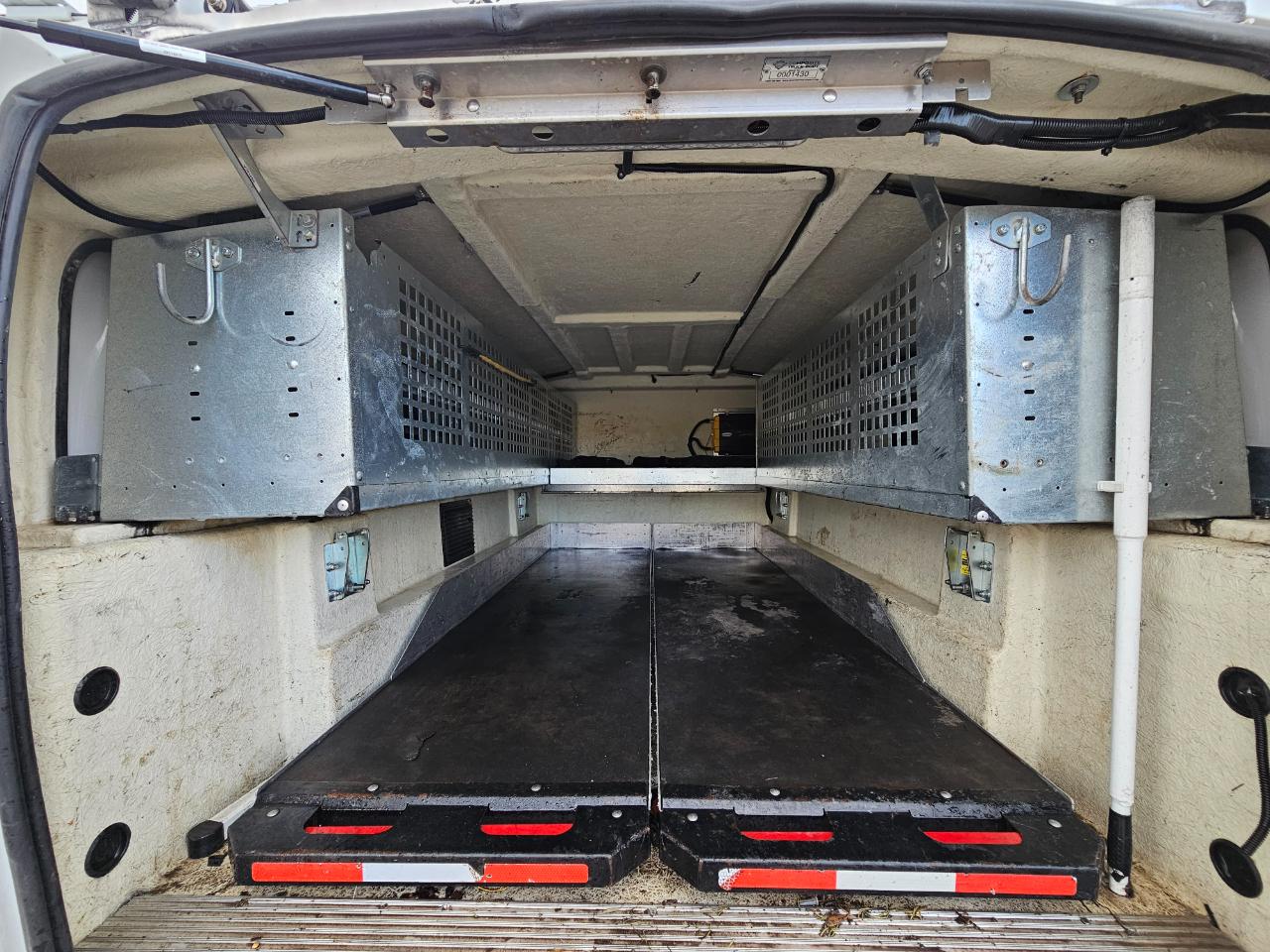 RAM 2500 Tradesman 4x2 Reg Cab 8' Box 2020