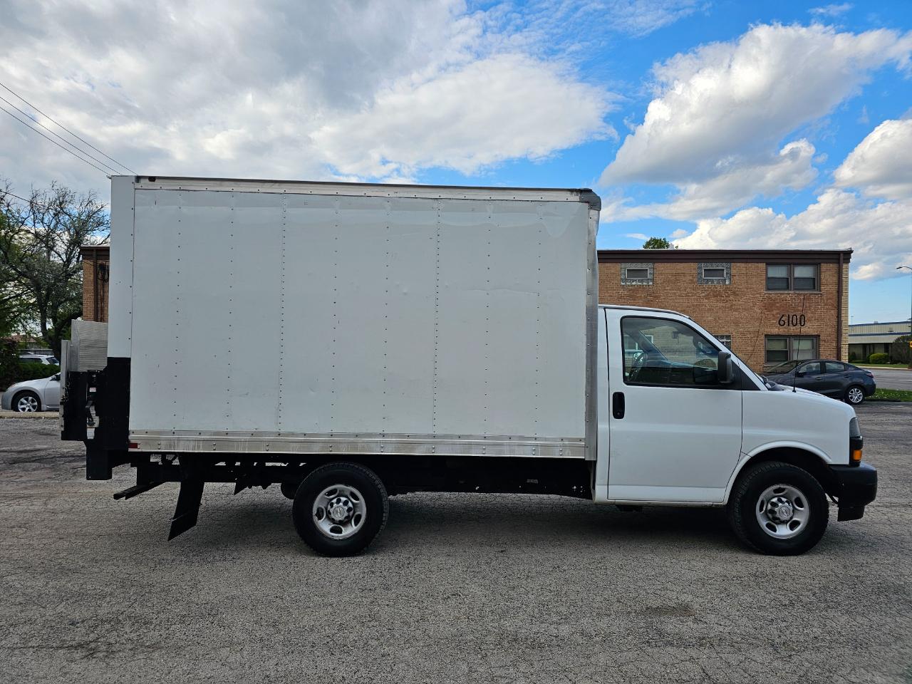 Chevrolet Express Commercial Cutaway 3500 Van 139" 2020