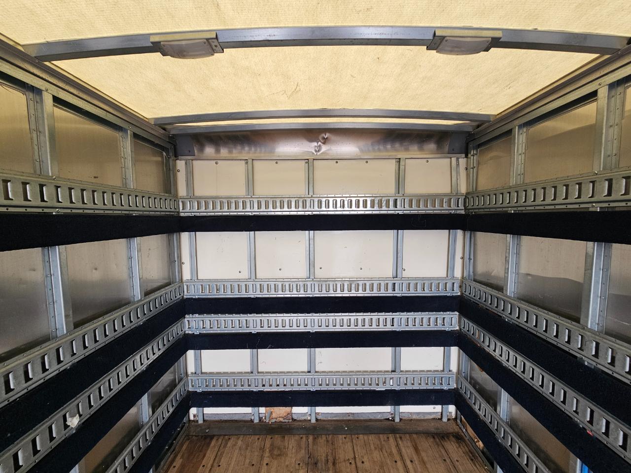 Chevrolet Express Commercial Cutaway 3500 Van 139" 2020