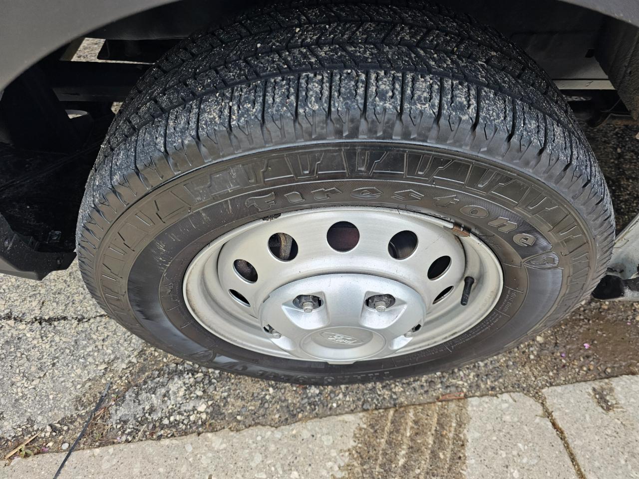 Ford Transit Cargo Van T-250 130" Med Rf 9070 GVWR AWD 2023
