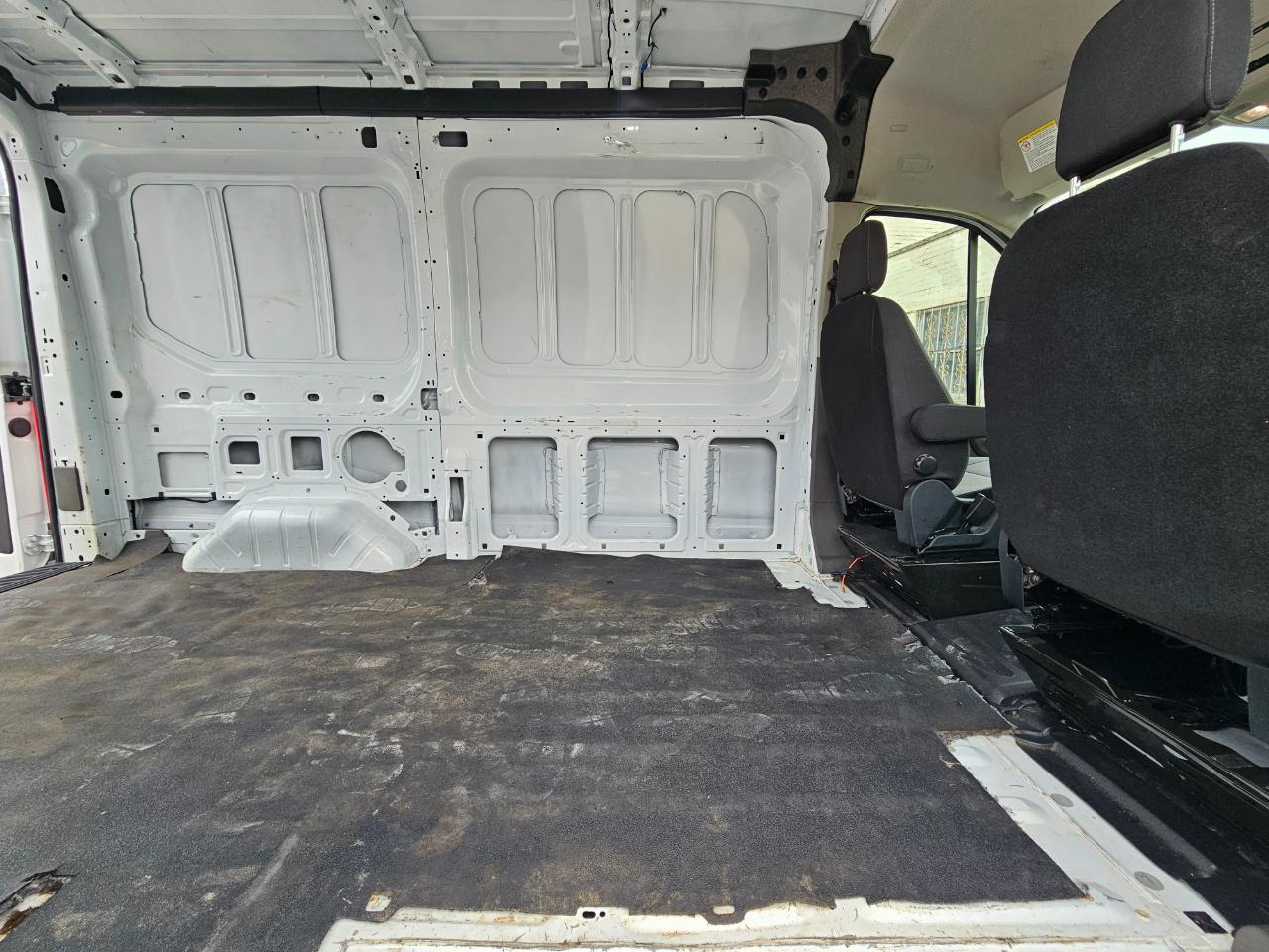 Ford Transit Cargo Van T-250 130" Med Rf 9070 GVWR AWD 2023