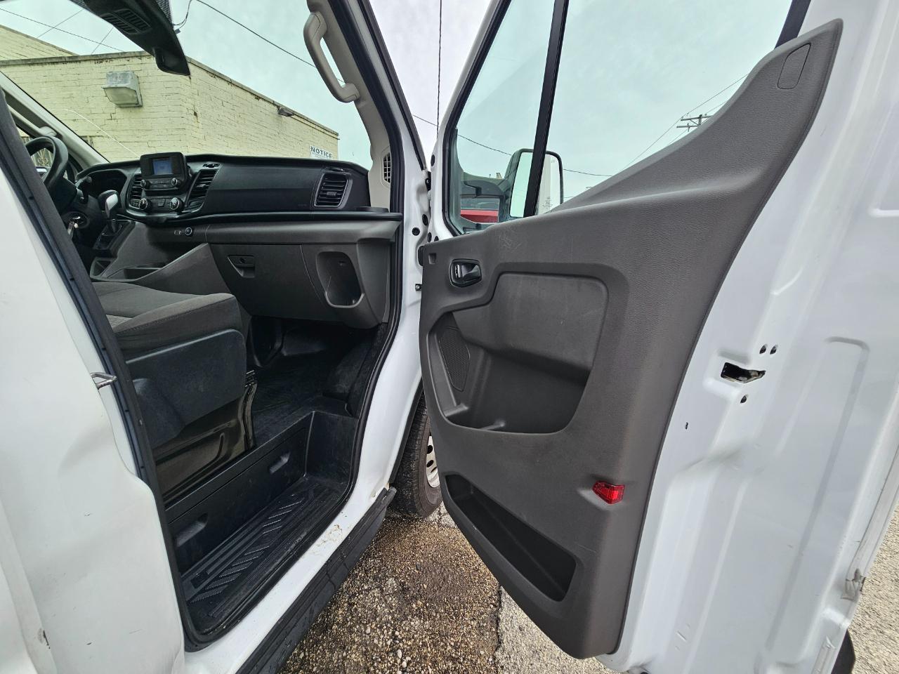 Ford Transit Cargo Van T-250 130" Med Rf 9070 GVWR AWD 2023