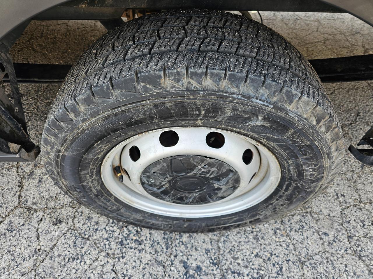Ford Transit Van T-250 148" EL Hi Rf 9000 GVWR Sliding RH Dr 2019