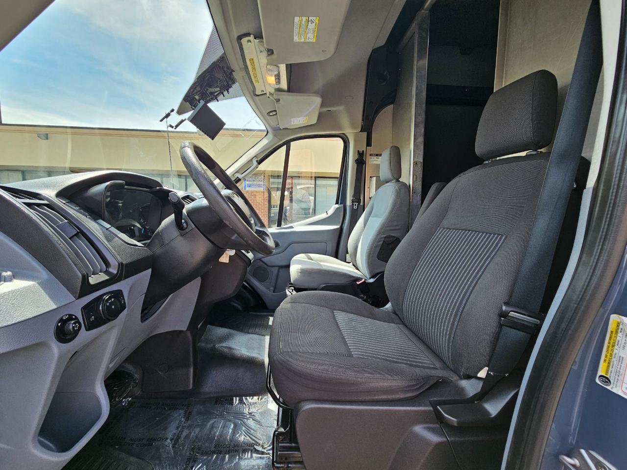 Ford Transit Van T-250 148" EL Hi Rf 9000 GVWR Sliding RH Dr 2019