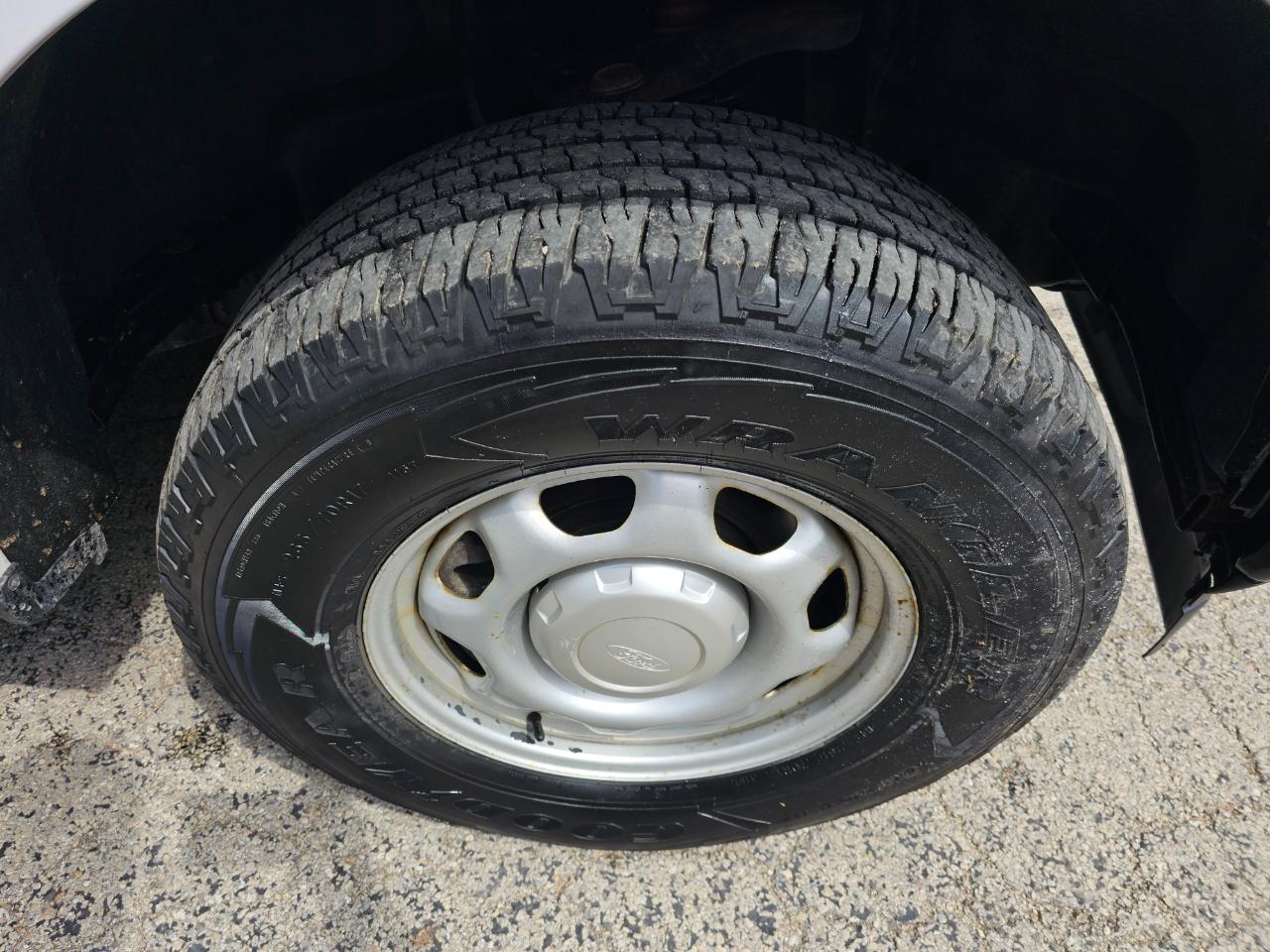 Ford F-150 4WD SuperCrew 157" XL w/HD Payload Pkg 2020