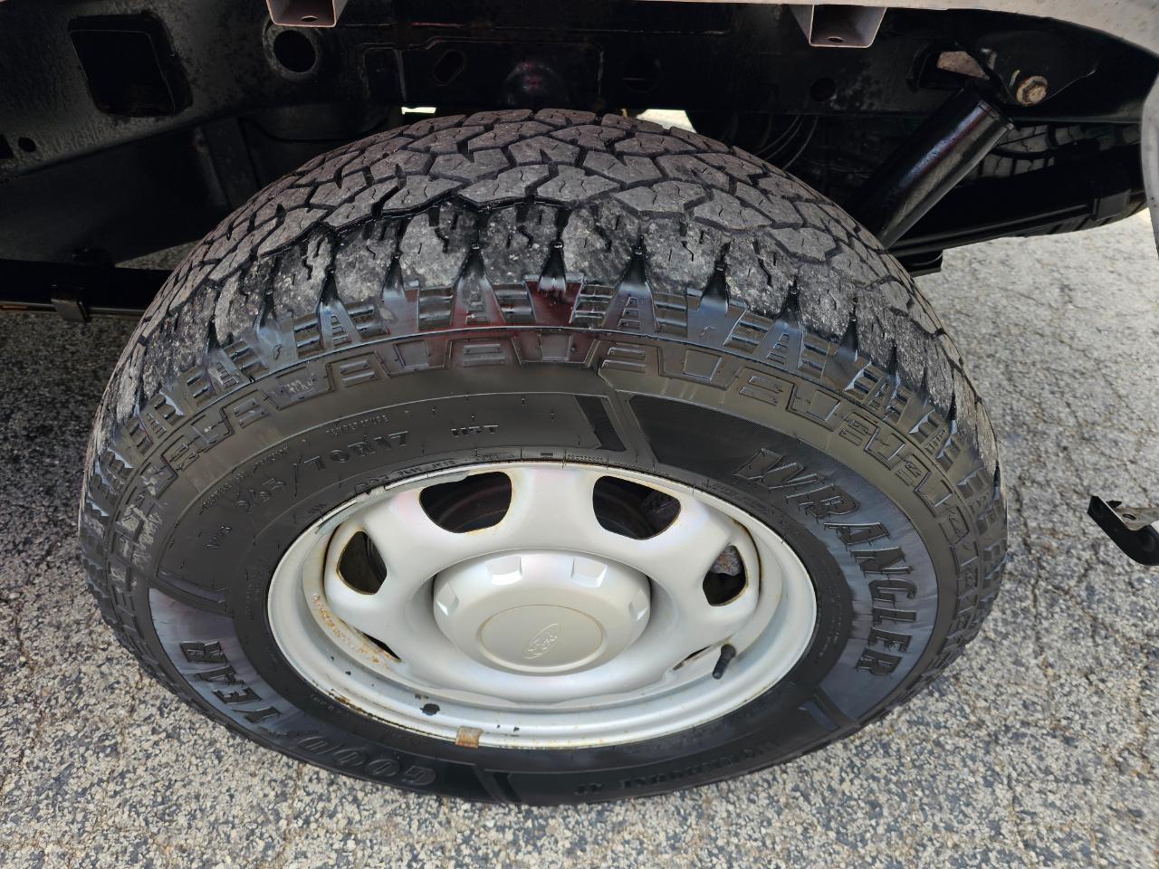 Ford F-150 4WD SuperCrew 157" XL w/HD Payload Pkg 2020