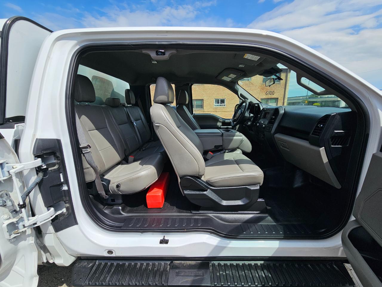 Ford F-150 4WD SuperCrew 157" XL w/HD Payload Pkg 2020