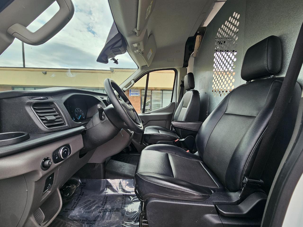Ford Transit Cargo Van T-250 148" Med Rf 9150 GVWR RWD 2021