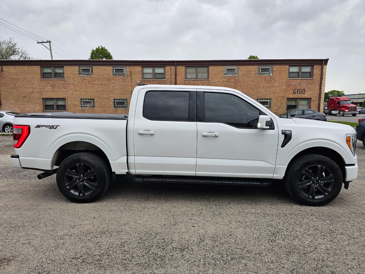Ford F-150 Lariat 4WD SuperCrew 5.5' Box 2023