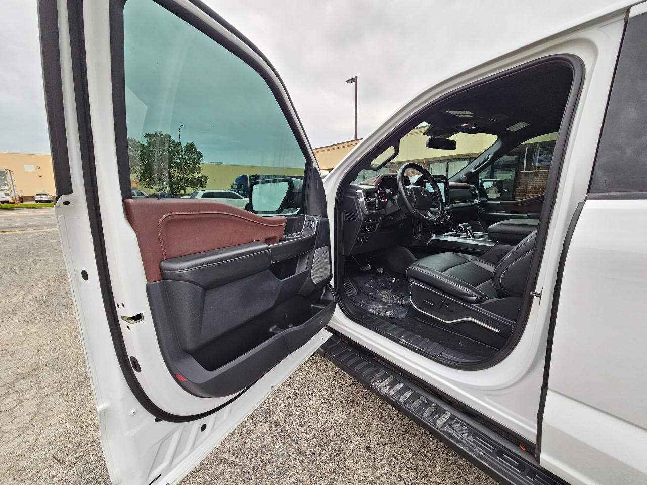 Ford F-150 Lariat 4WD SuperCrew 5.5' Box 2023