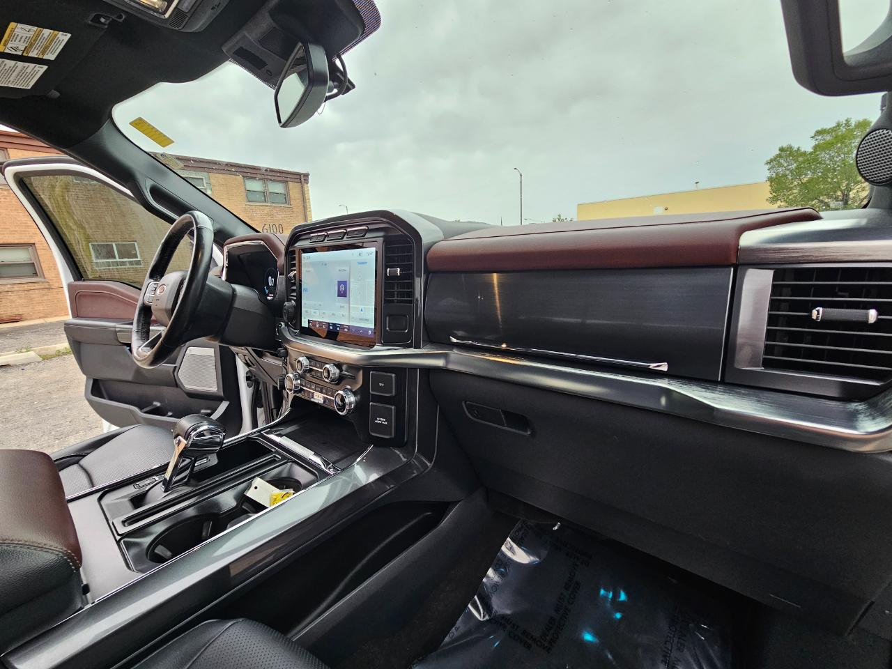 Ford F-150 Lariat 4WD SuperCrew 5.5' Box 2023