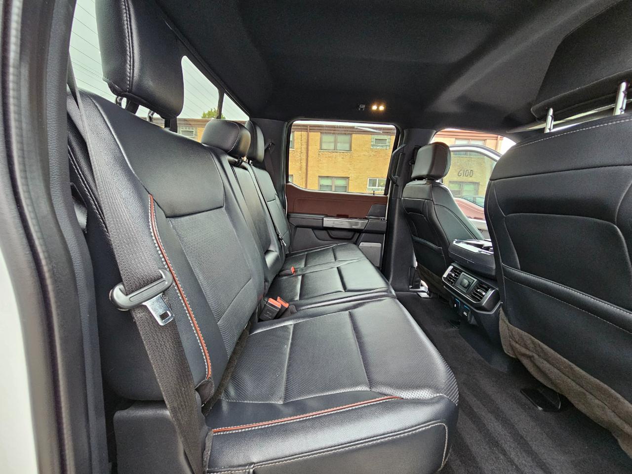 Ford F-150 Lariat 4WD SuperCrew 5.5' Box 2023