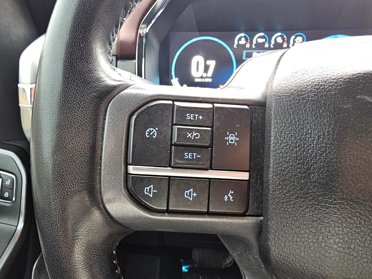 Ford F-150 Lariat 4WD SuperCrew 5.5' Box 2023