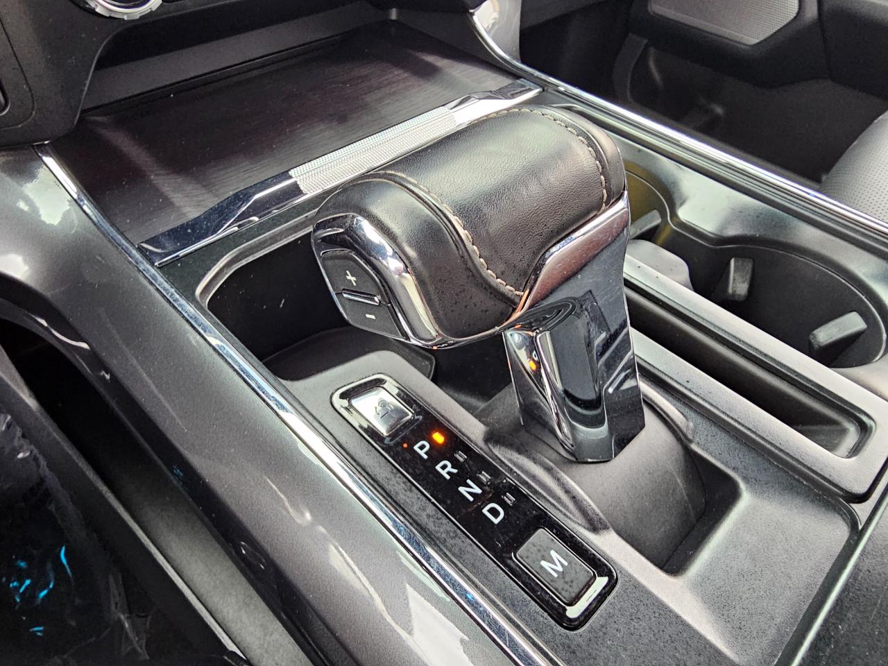 Ford F-150 Lariat 4WD SuperCrew 5.5' Box 2023