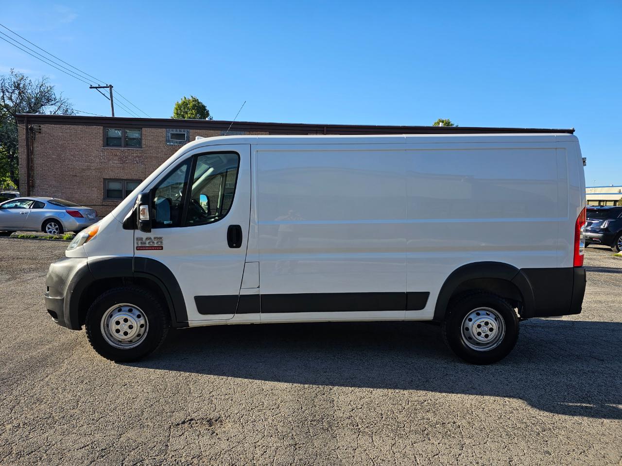 RAM ProMaster Cargo Van 1500 Low Roof 136" WB 2014