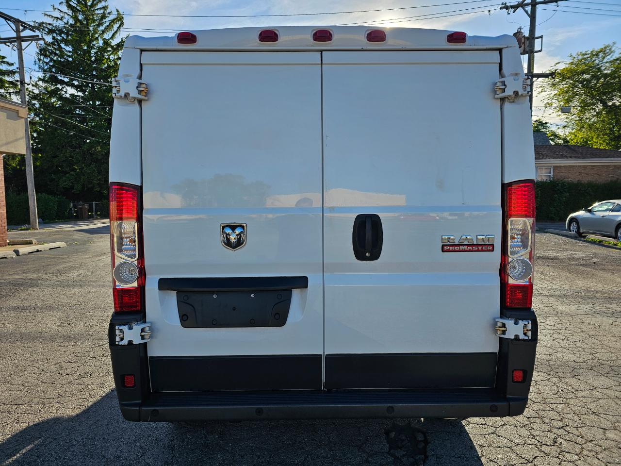 RAM ProMaster Cargo Van 1500 Low Roof 136" WB 2014