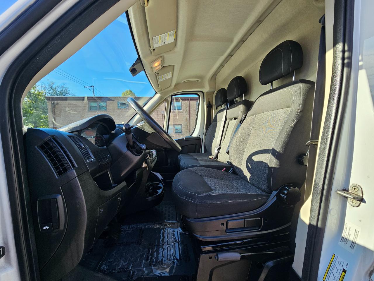 RAM ProMaster Cargo Van 1500 Low Roof 136" WB 2014