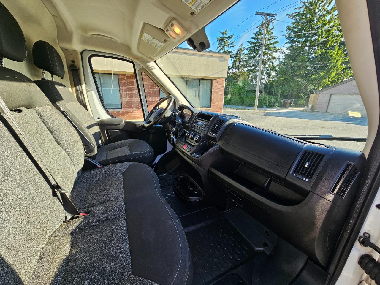 RAM ProMaster Cargo Van 1500 Low Roof 136" WB 2014