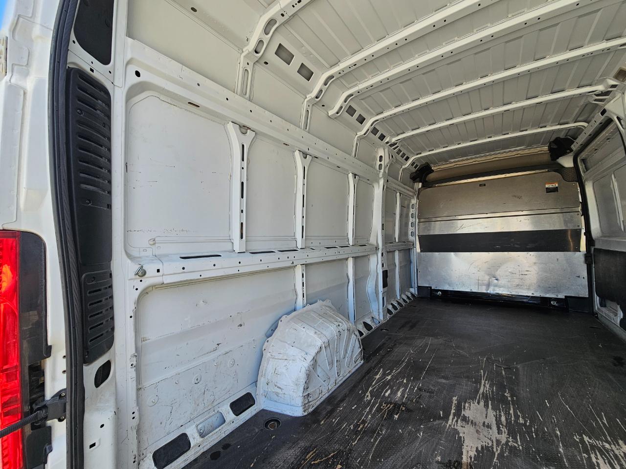 RAM ProMaster Cargo Van 3500 High Roof 159" WB EXT 2017