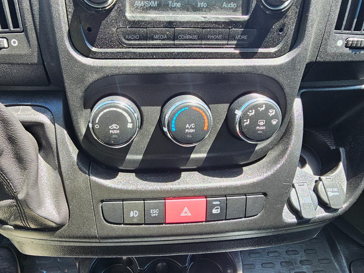 RAM ProMaster Cargo Van 3500 High Roof 159" WB EXT 2017