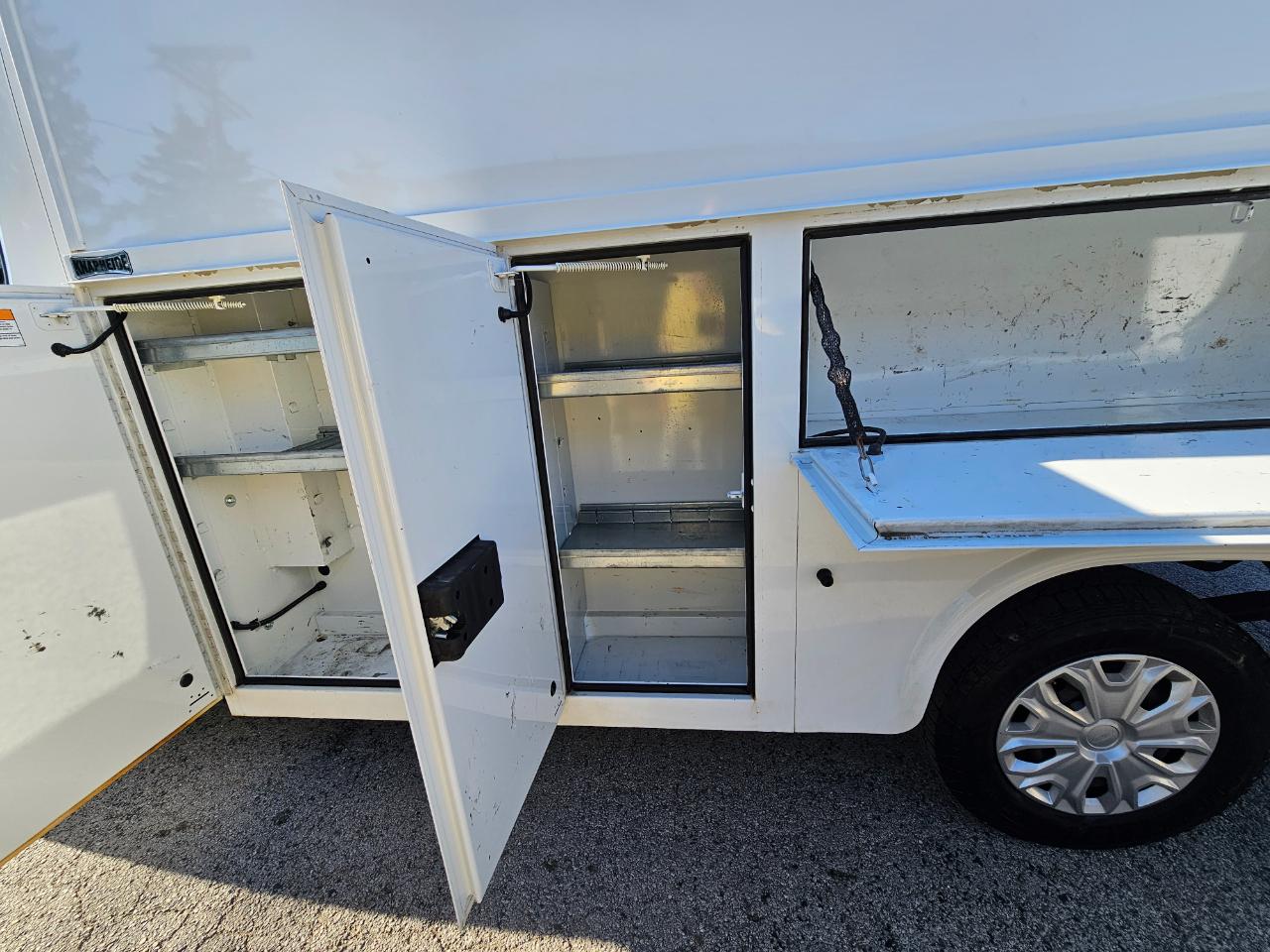 Ford Transit Cutaway T-350 RWD SRW 138" WB 9500 GVWR 2020