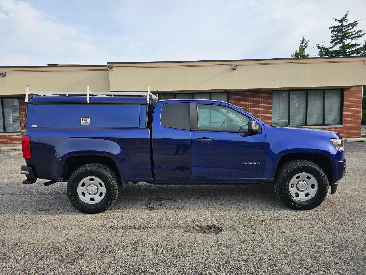 Chevrolet Colorado 2WD Ext Cab 128.3" WT 2017